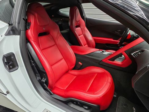 Used 2019 Chevrolet Corvette Stingray Coupe w/ 2LT Preferred Equipment Group RWD image 16