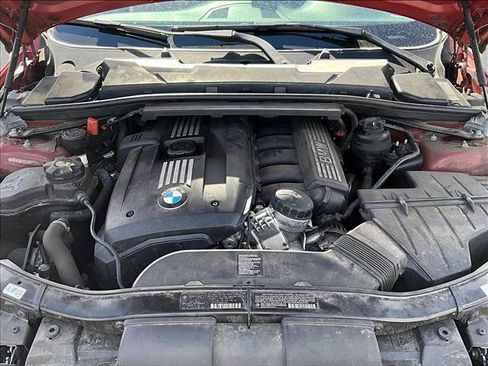 Used 2013 BMW 328i Convertible image 11