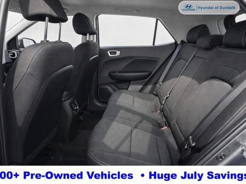 Used 2025 Hyundai Venue SEL FWD image 15