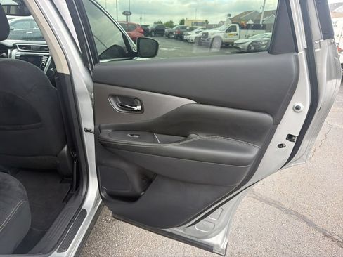 Used 2020 Nissan Murano SV AWD/4WD image 45