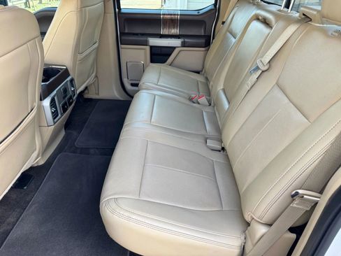 Used 2018 Ford F150 Lariat w/ Equipment Group 502A Luxury image 5