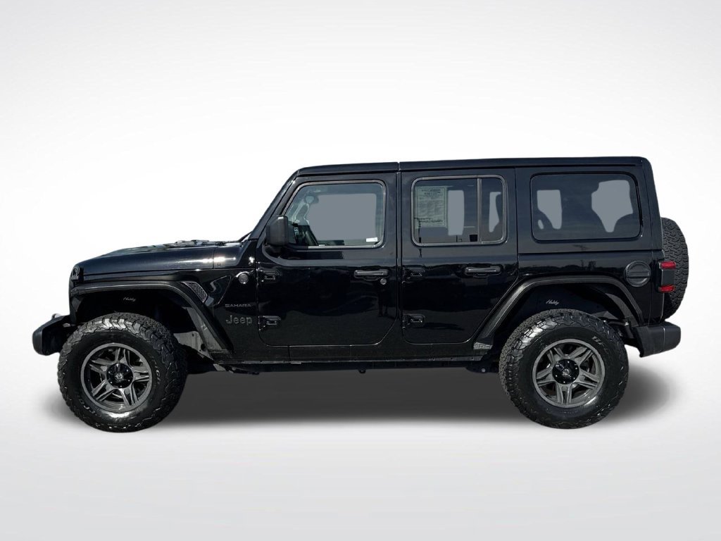 Used 2024 Jeep Wrangler Unlimited Sahara AWD/4WD image 2