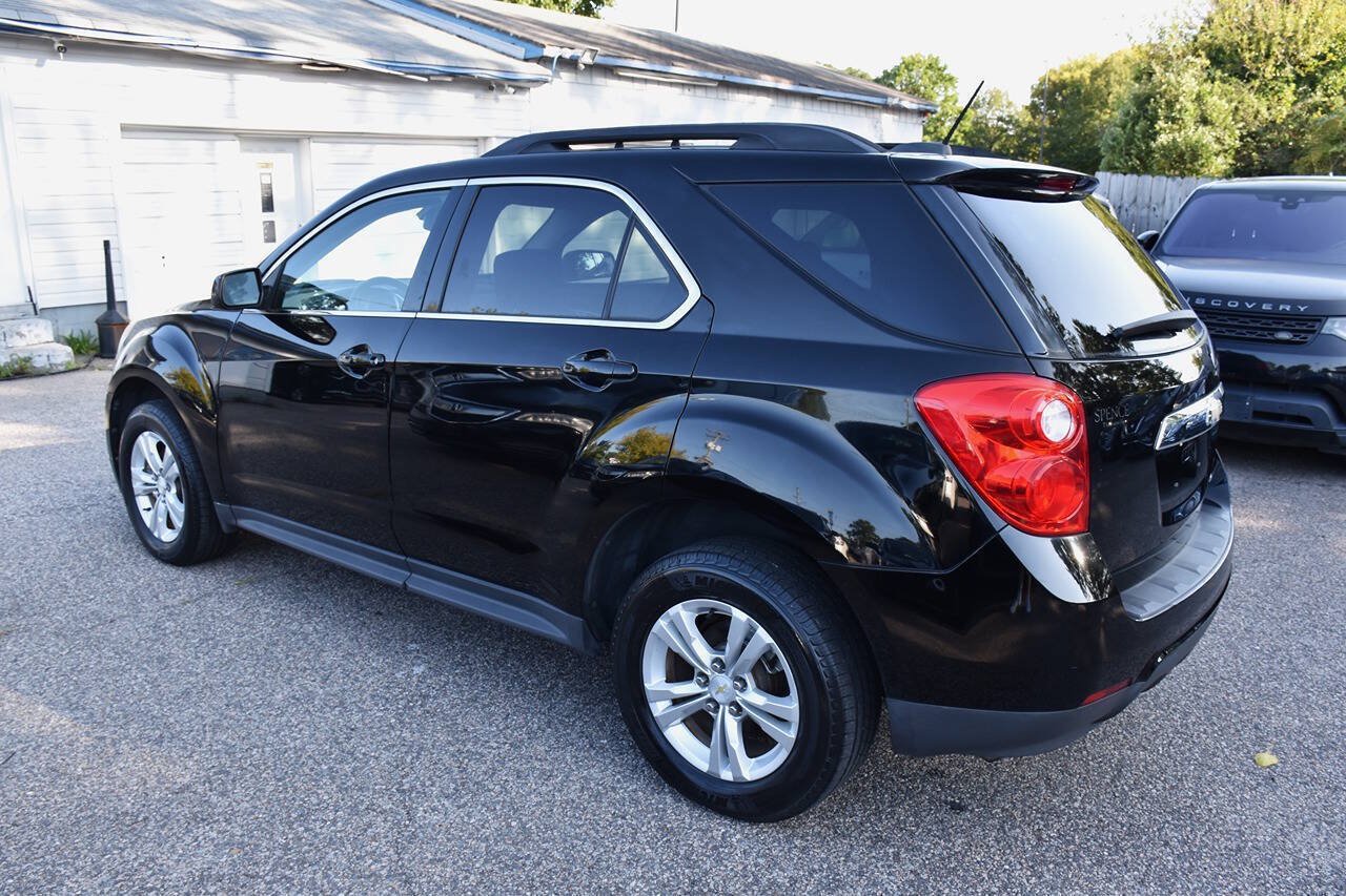 Used 2015 Chevrolet Equinox LT w/ Driver Convenience Package FWD image 2