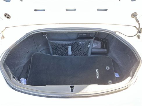 Used 2023 MAZDA MX-5 Miata Grand Touring image 25