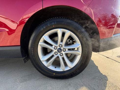 Used 2019 Ford Edge SEL w/ Equipment Group 201A image 26