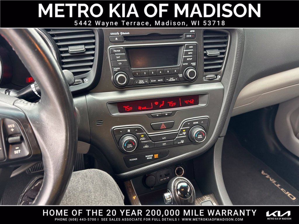 Used 2013 Kia Optima EX FWD image 22