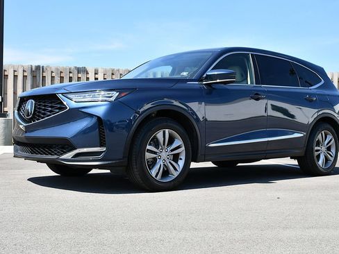 Used 2025 Acura MDX SH-AWD image 4