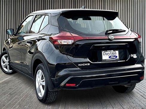 Used 2022 Nissan Kicks S w/ Interior Electronics Package image 12