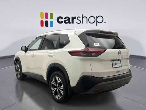 Used 2023 Nissan Rogue SV w/ SV Premium B Package AWD/4WD image 3