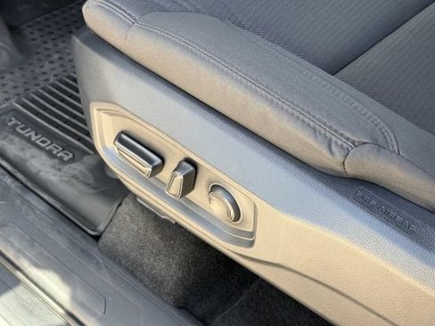 Used 2026 Toyota Tundra SR5 AWD/4WD image 17