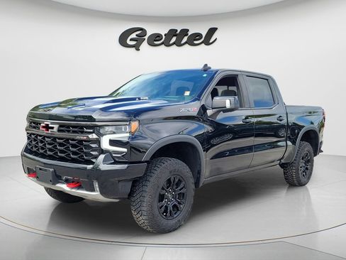 Used 2022 Chevrolet Silverado 1500 ZR2 w/ Technology Package AWD/4WD image 1