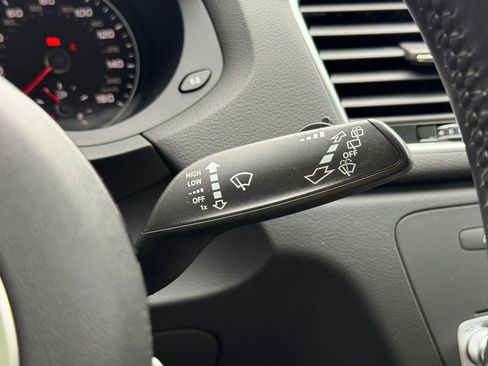 Used 2017 Audi Q3 2.0T Premium image 32