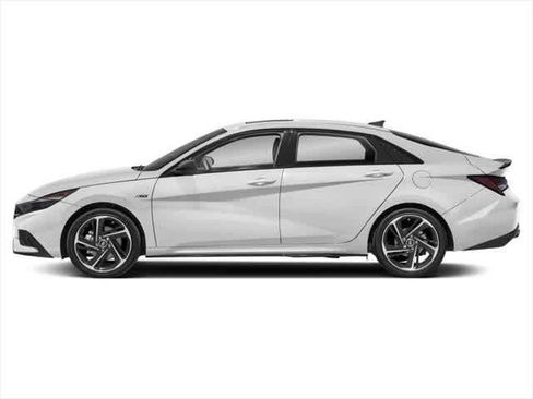 Used 2022 Hyundai Elantra N Line FWD image 3