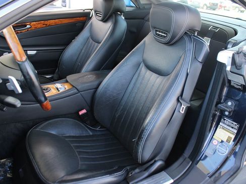 Used 2011 Mercedes-Benz SL 550 image 15