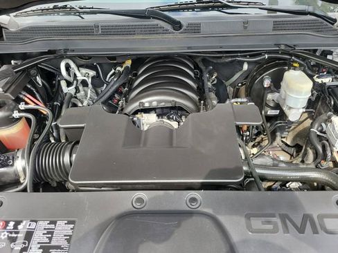 Used 2019 GMC Yukon XL Denali w/ Open Road Package AWD/4WD image 34