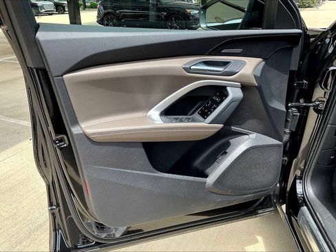 New 2025 Audi Q5 Premium Plus image 10