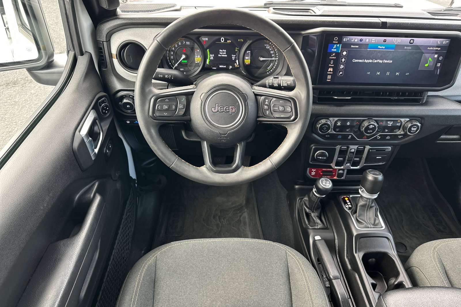 Used 2024 Jeep Wrangler Unlimited AWD/4WD image 19
