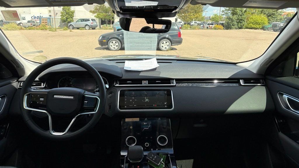 Used 2023 Land Rover Range Rover Velar S AWD/4WD image 14