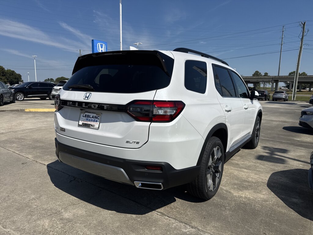 New 2026 Honda Pilot Elite image 4
