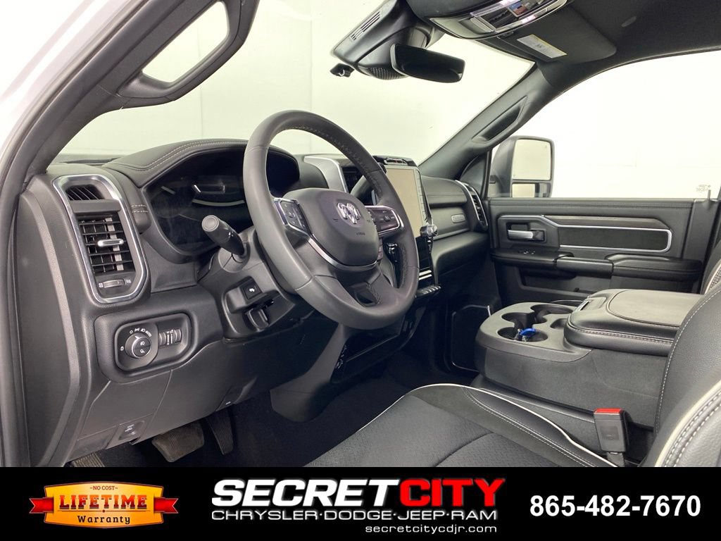 Used 2026 RAM 2500 Laramie AWD/4WD image 11