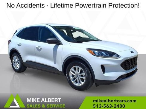 Used 2022 Ford Escape SE AWD/4WD image 1