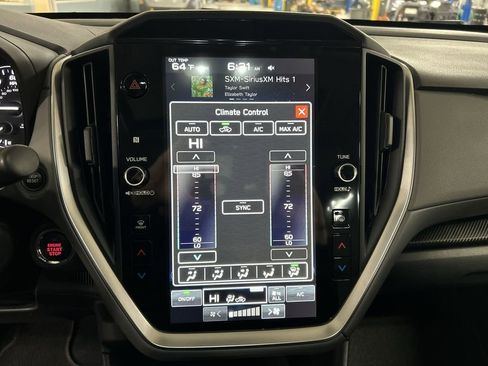 Certified 2024 Subaru Crosstrek 2.0i Premium image 21