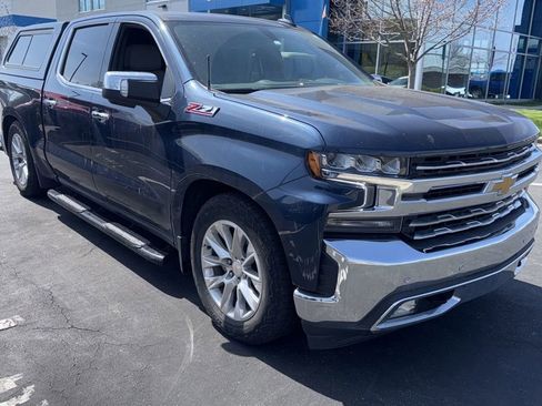 Used 2022 Chevrolet Silverado 1500 LTZ w/ LTZ Convenience Package II image 4