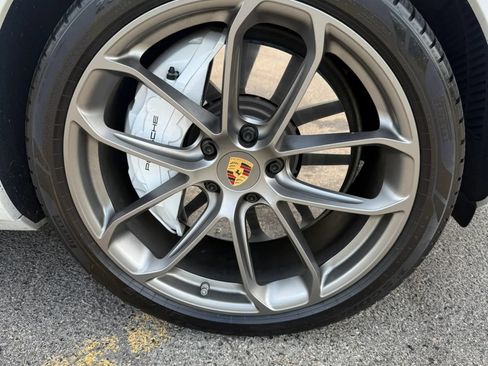 Used 2022 Porsche Cayenne Turbo AWD/4WD image 14