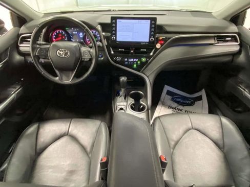 Used 2023 Toyota Camry XSE image 9