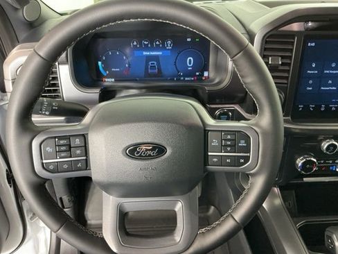 Used 2025 Ford F150 Lariat image 17