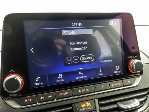 Used 2024 Nissan Altima 2.5 SV image 16