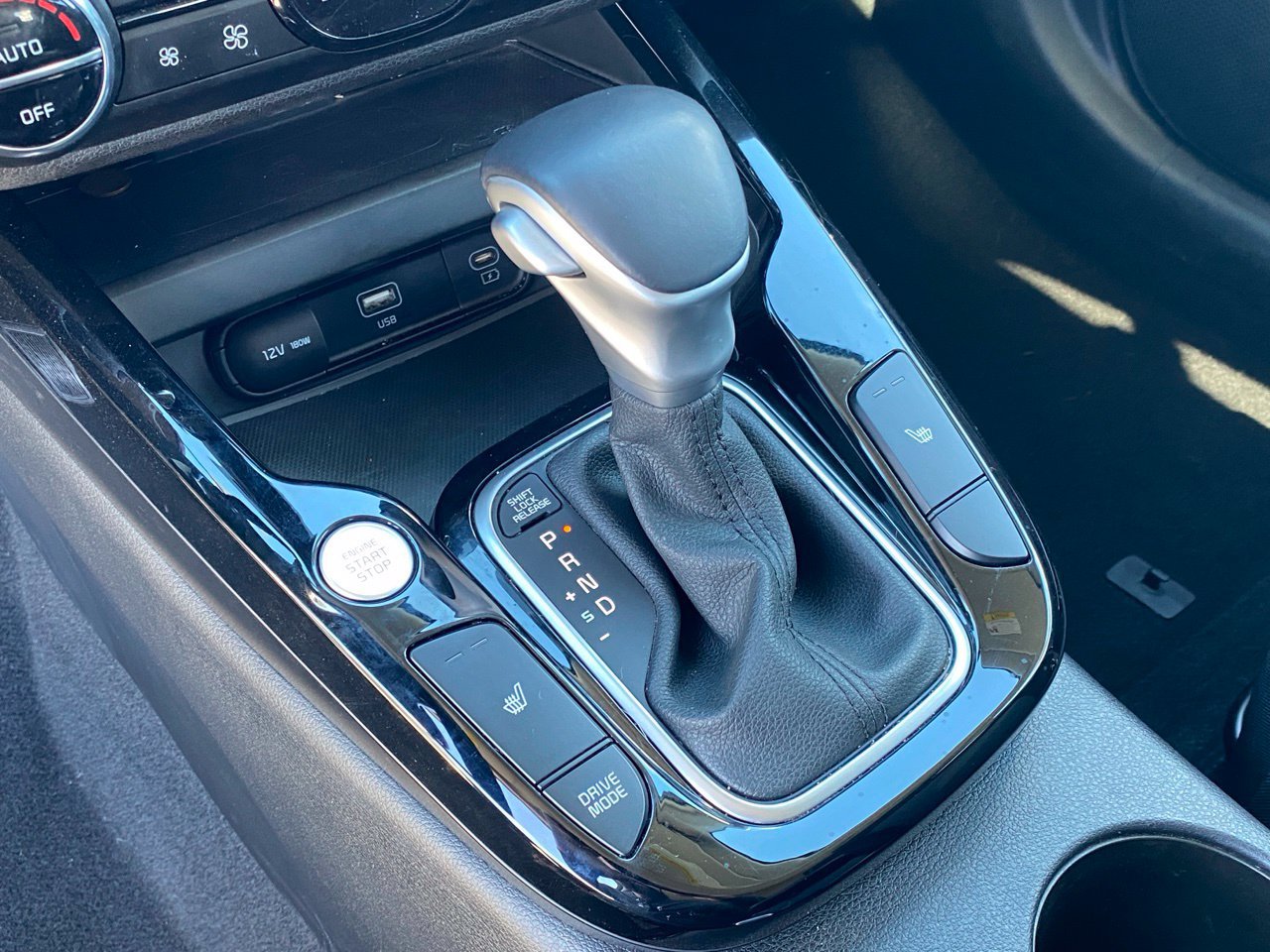 Certified 2023 Kia Soul EX FWD image 17