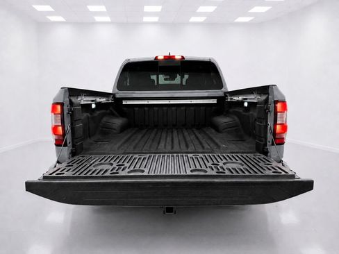 Used 2023 Nissan Frontier PRO-4X w/ Pro-4X Premium Package AWD/4WD image 15