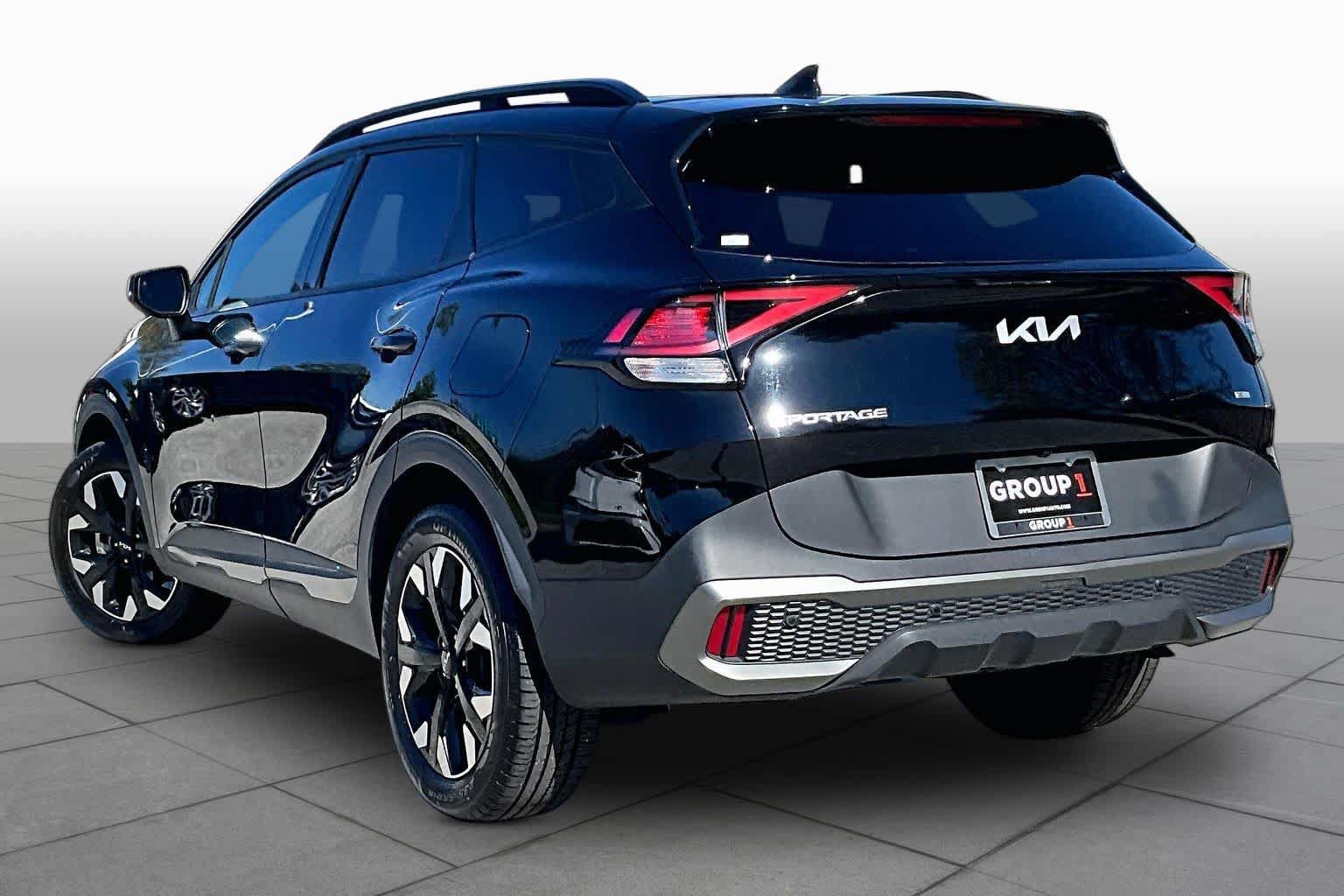 Used 2023 Kia Sportage X-Line w/ X-Line Premium Package AWD/4WD image 12