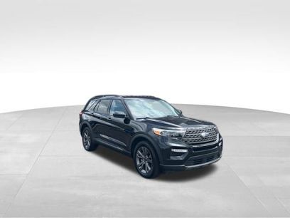 Certified 2022 Ford Explorer XLT w/ Equipment Group 202A