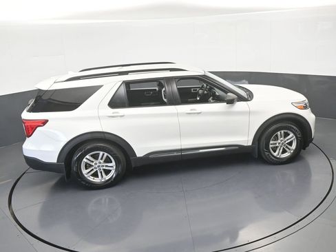 Used 2021 Ford Explorer XLT w/ Equipment Group 202A RWD image 57