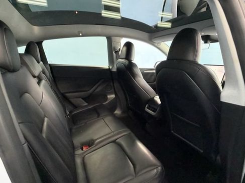Used 2023 Tesla Model Y Long Range AWD/4WD image 12