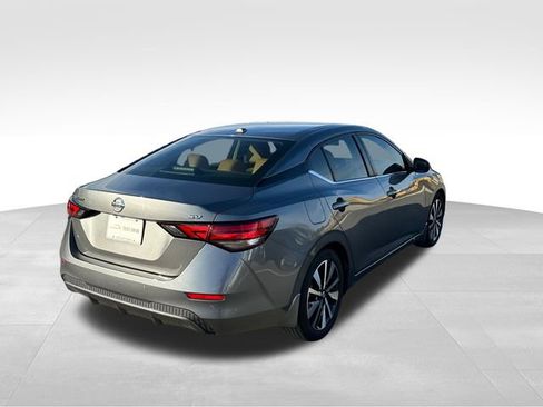 Used 2021 Nissan Sentra SV w/ SV Premium Package image 5