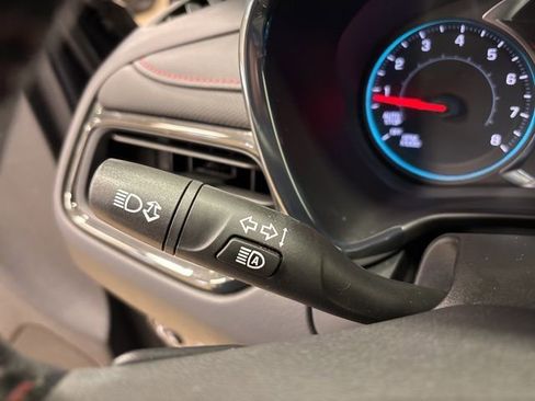 Used 2022 Chevrolet Equinox RS w/ RS Leather Package FWD image 32