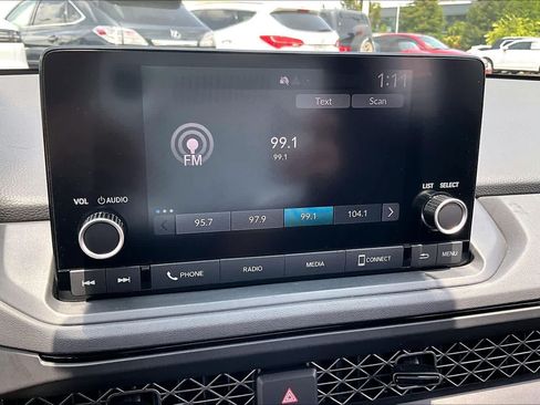 Used 2025 Honda Accord LX image 29