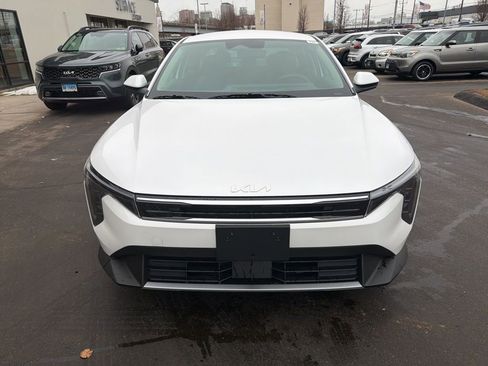 New 2025 Kia K4 EX image 3