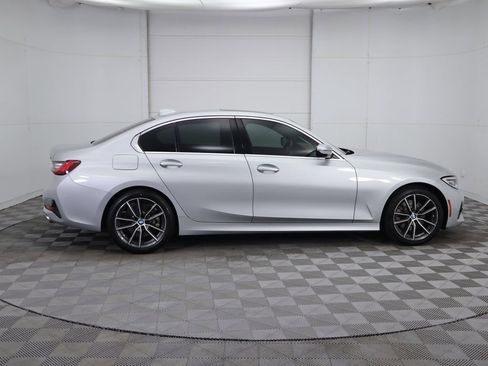 Used 2020 BMW 330i Sedan w/ Convenience Package image 4