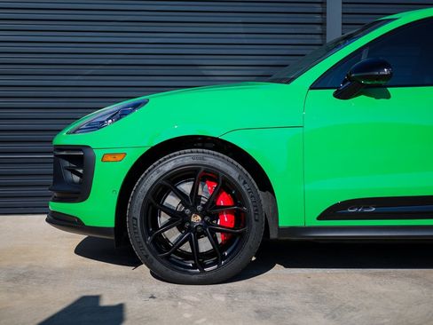 Certified 2024 Porsche Macan GTS image 11