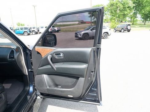 Used 2020 Nissan Armada SL w/ Premium Package RWD image 16