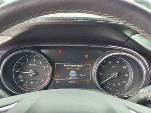 Used 2021 Buick Encore GX Essence w/ Advanced Technology Package image 31