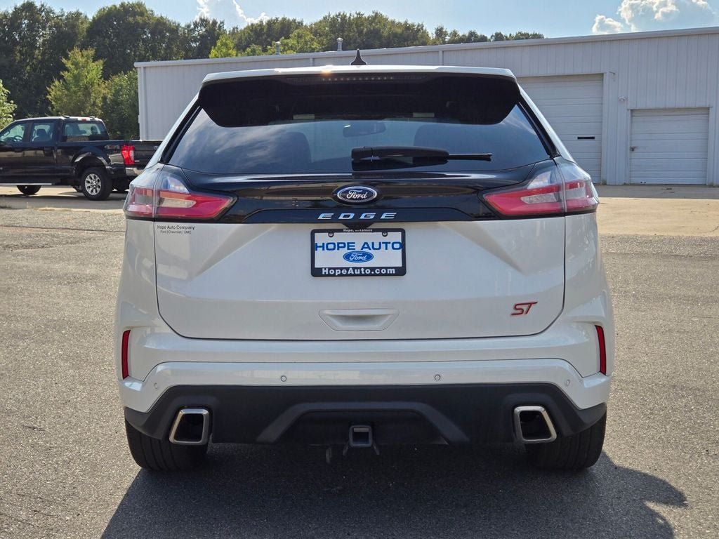 Used 2023 Ford Edge ST AWD/4WD image 4