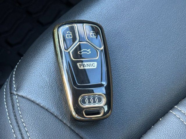 Used 2021 Audi Q5 e Premium Plus AWD/4WD image 33