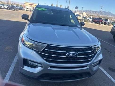 Certified 2023 Ford Explorer XLT w/ Equipment Group 202A image 4