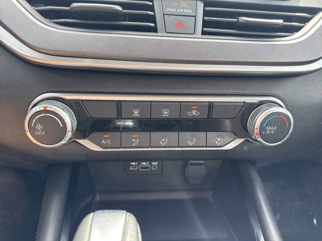 Used 2024 Nissan Altima 2.5 SR FWD image 10