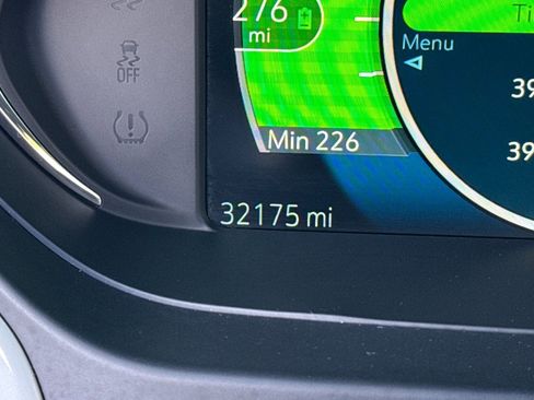 Used 2020 Chevrolet Bolt LT FWD image 3